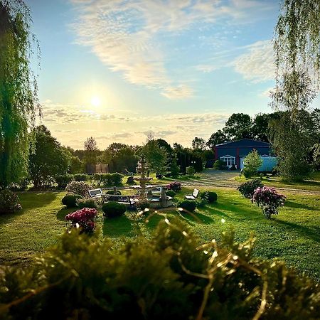 Wałcz Agroturystyka Hotel Noclegi Palac Camping מראה חיצוני תמונה